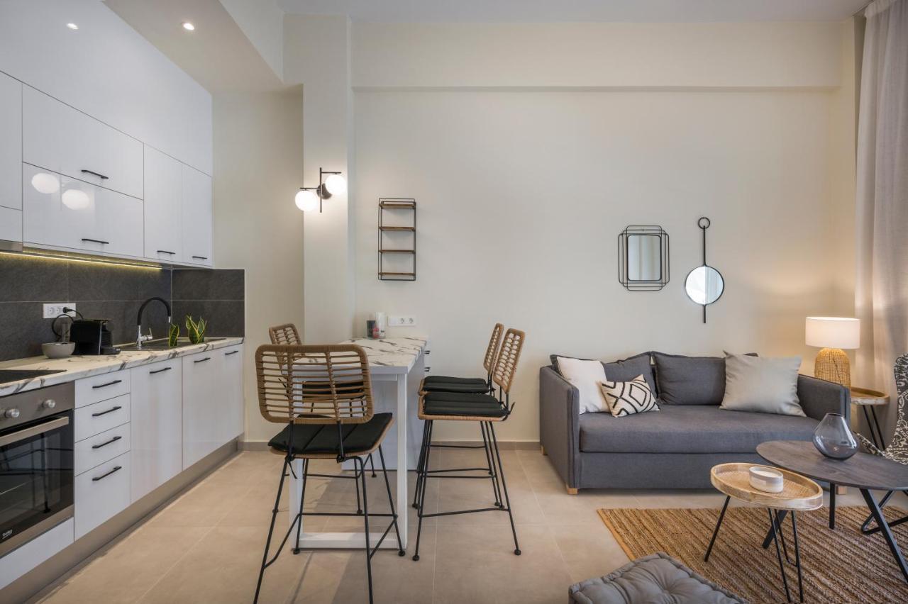 Kolymbari Sea Front Cozy Apartments Ngoại thất bức ảnh