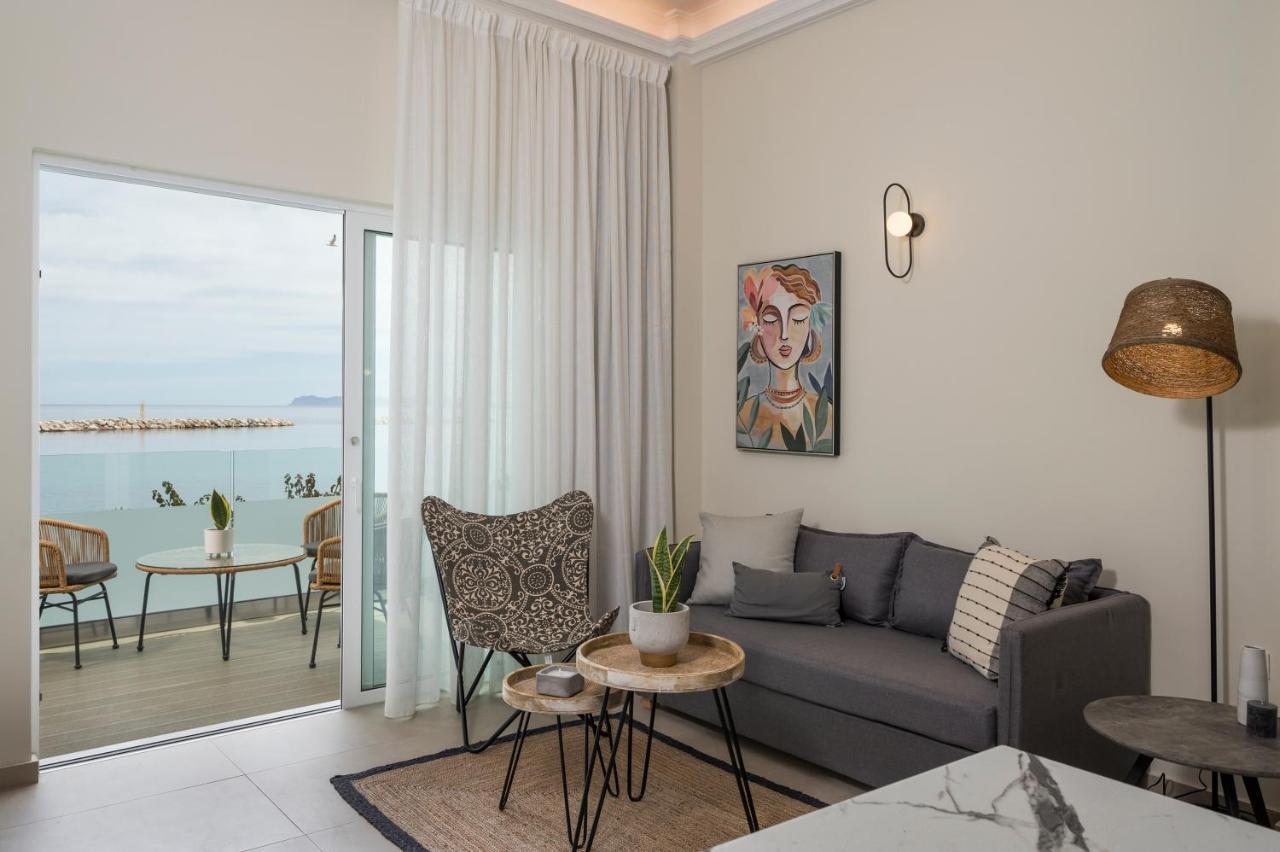 Kolymbari Sea Front Cozy Apartments Ngoại thất bức ảnh