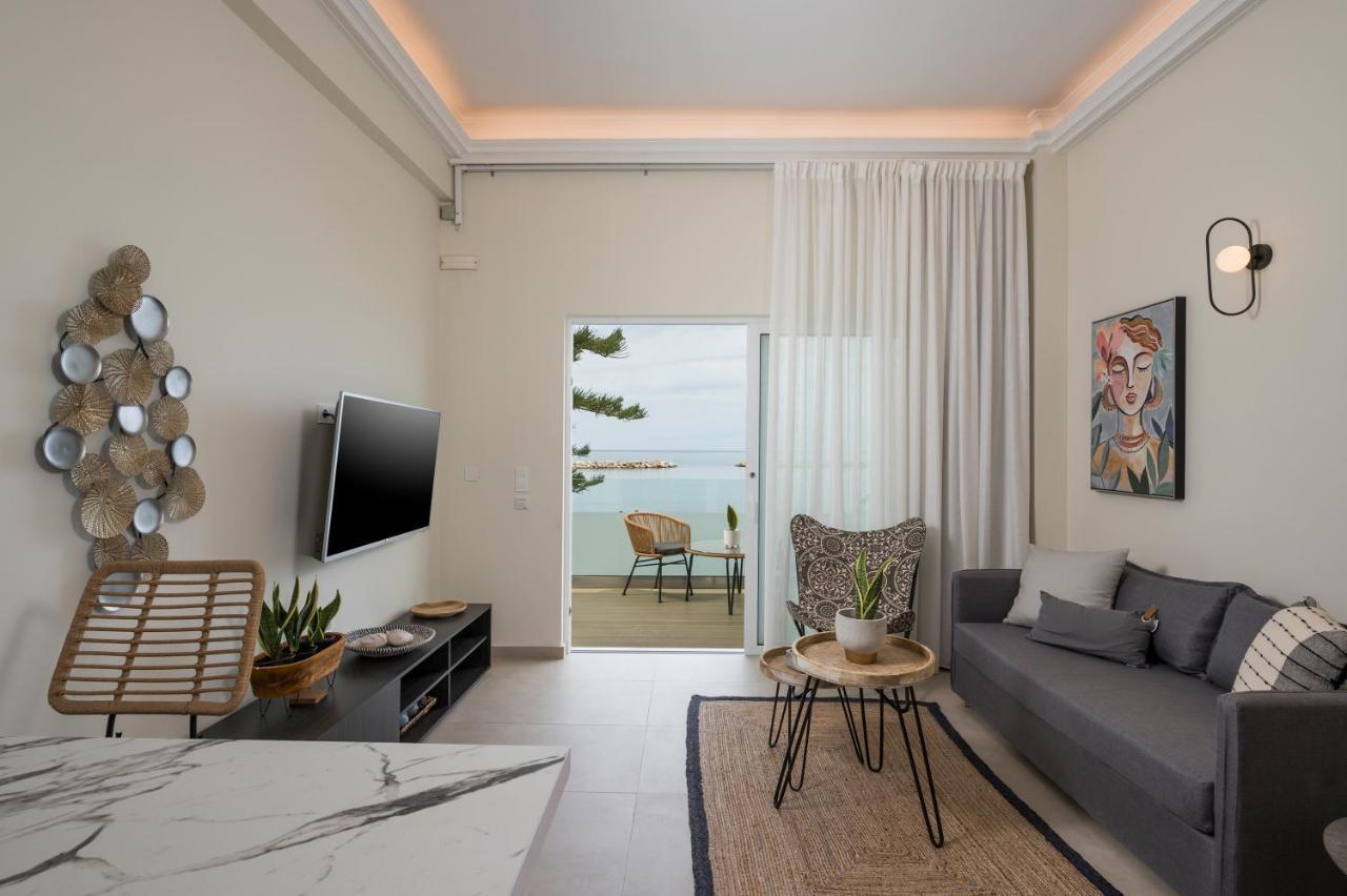 Kolymbari Sea Front Cozy Apartments Ngoại thất bức ảnh
