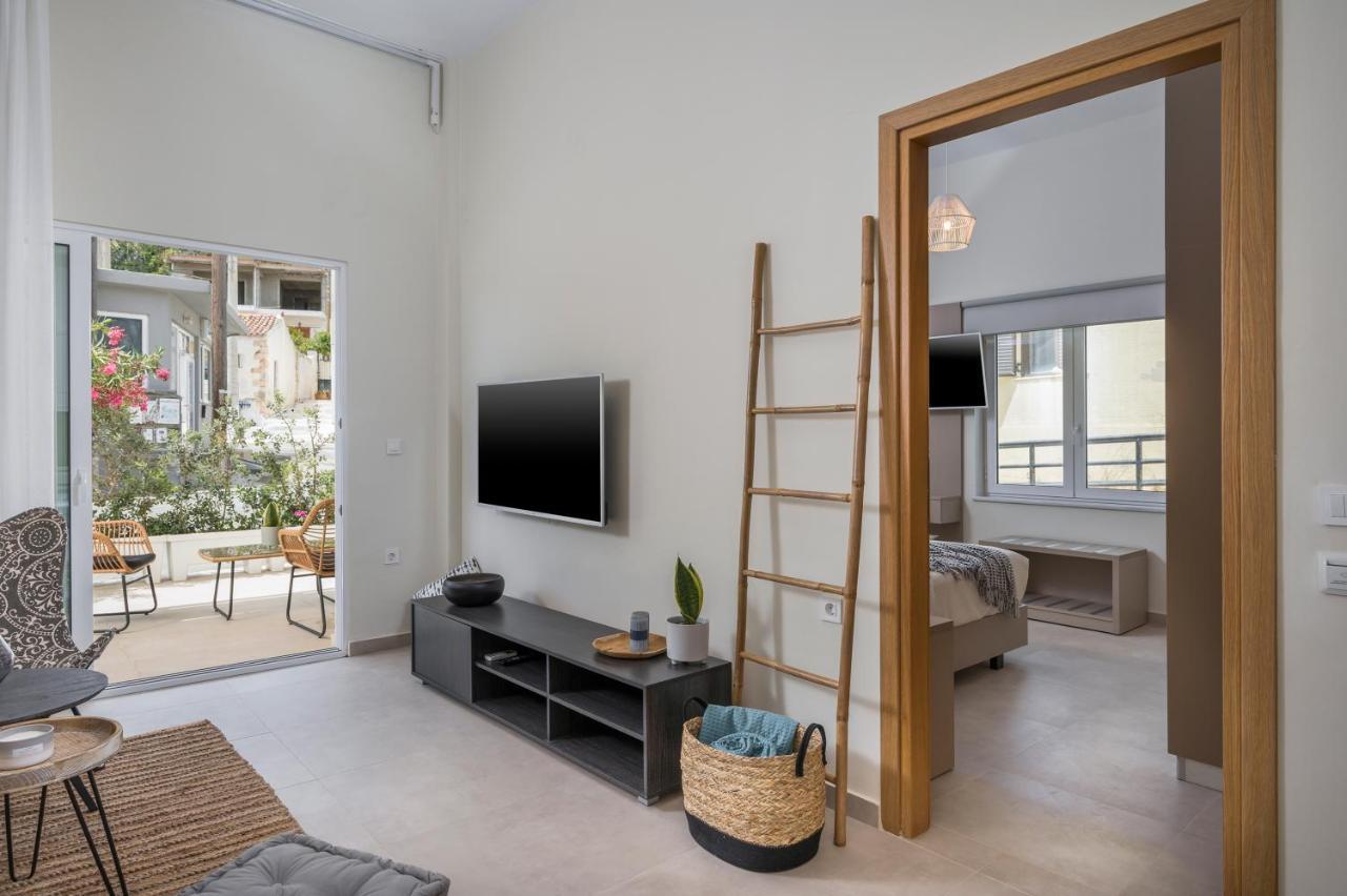 Kolymbari Sea Front Cozy Apartments Ngoại thất bức ảnh